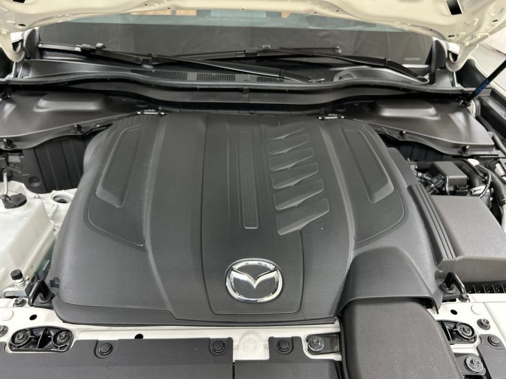 Certified 2025 MAZDA CX-70 3.3 Turbo S w/ Premium Plus AWD/4WD image 24