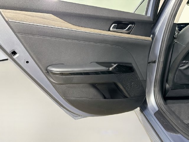 Used 2024 Kia K5 EX FWD image 25