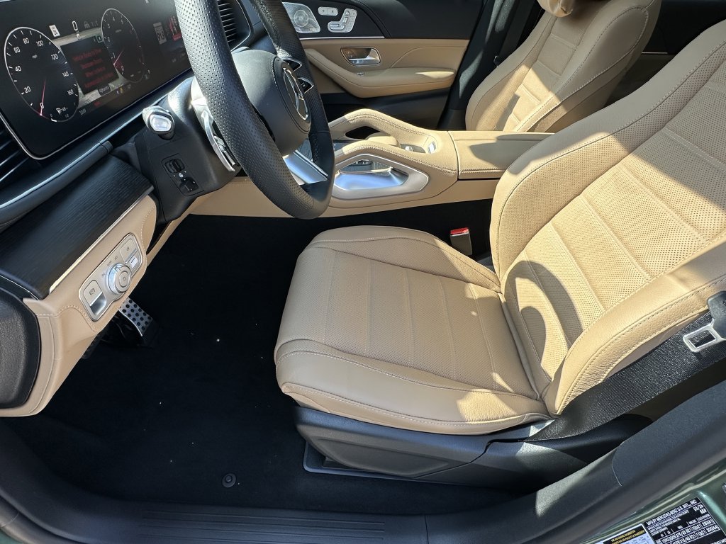 New 2026 Mercedes-Benz GLS 450 4MATIC image 10