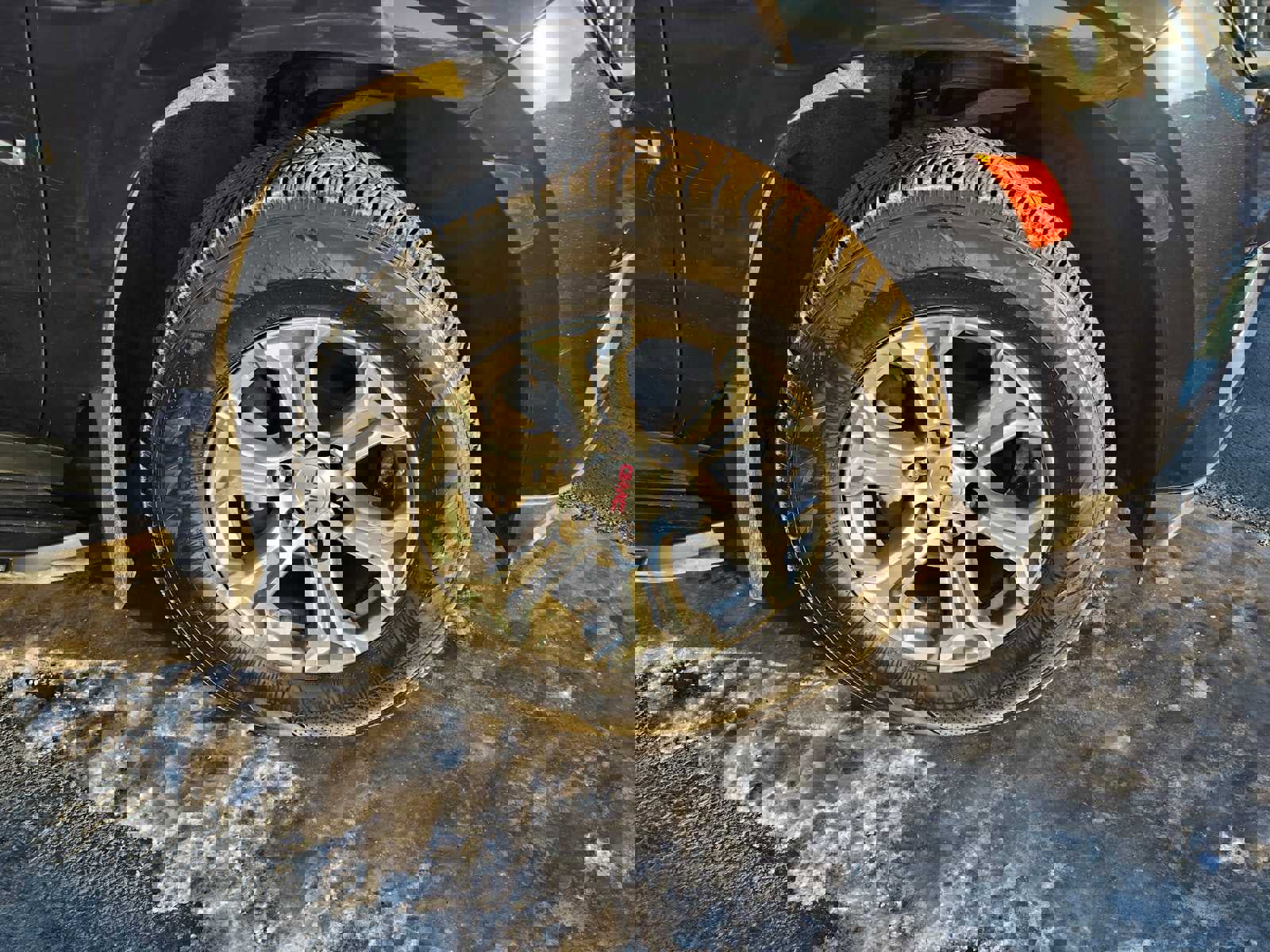 Used 2022 GMC Yukon SLE w/ Max Trailering Package image 9