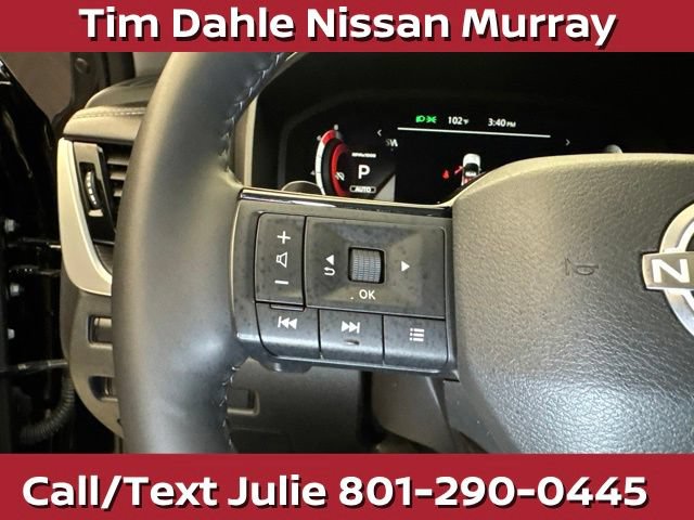 Used 2025 Nissan Rogue Platinum w/ Platinum Premium Package AWD/4WD image 30