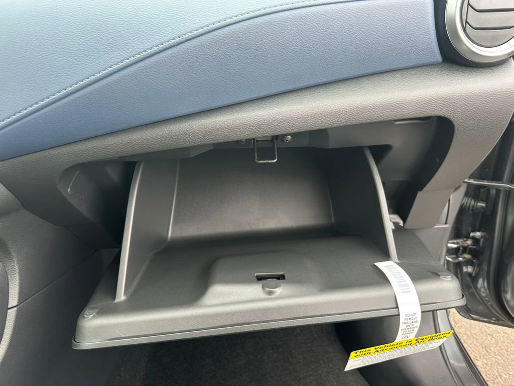 New 2025 Nissan Versa SV w/ Trunk Package image 27