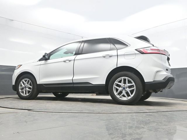 Used 2022 Ford Edge SEL AWD/4WD image 40