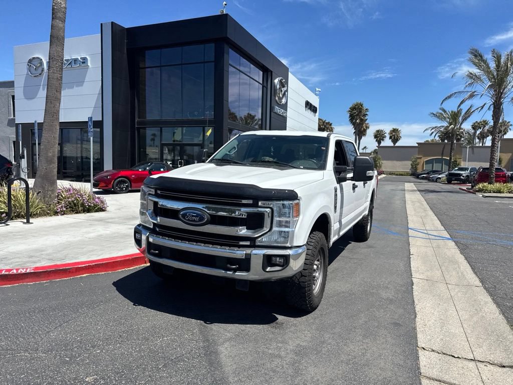 Used 2022 Ford F350 XLT w/ XLT Value Package AWD/4WD image 4