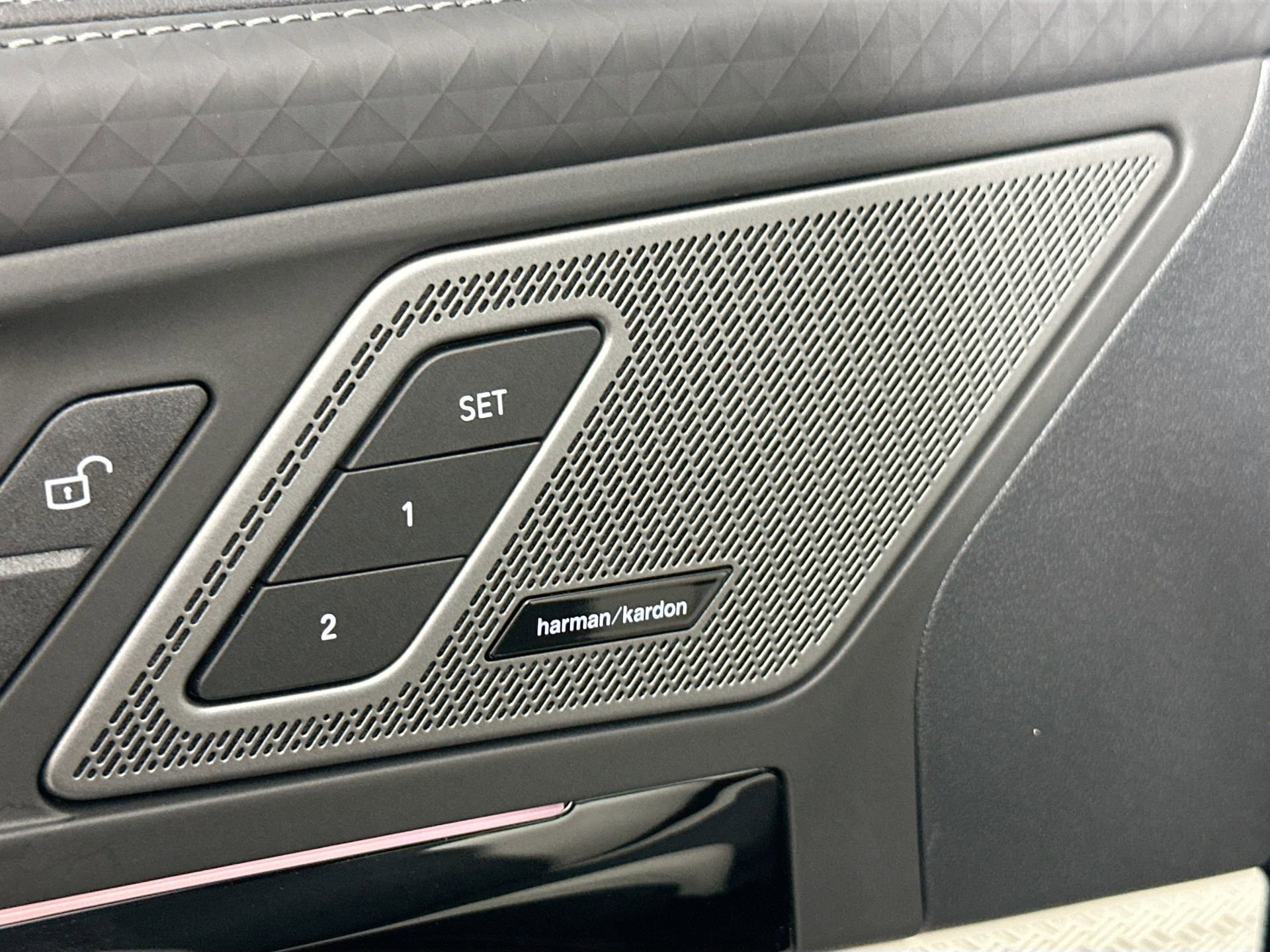 New 2026 BMW X2 xDrive28i image 19