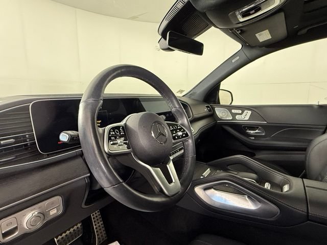 Used 2022 Mercedes-Benz GLS 450 4MATIC w/ AMG Line Exterior image 16