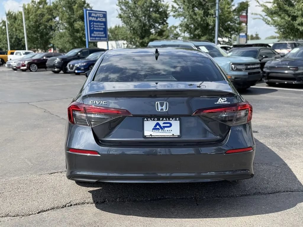 Used 2025 Honda Civic LX image 5