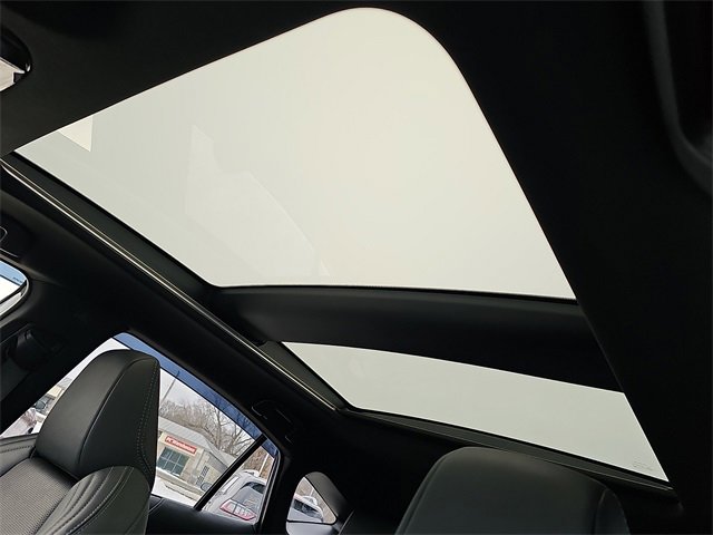 Used 2021 Toyota Venza Limited w/ Advanced Technology Package image 15