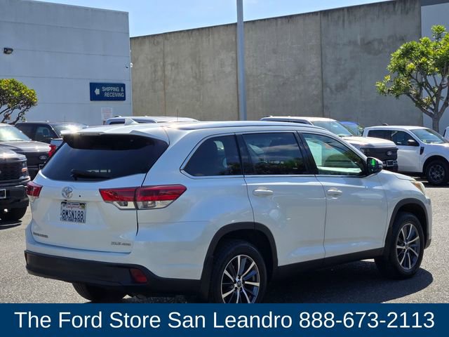 Used 2019 Toyota Highlander XLE image 6