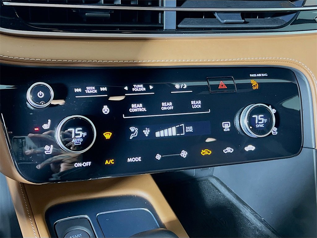 Used 2024 INFINITI QX60 Autograph w/ Cargo Package image 15