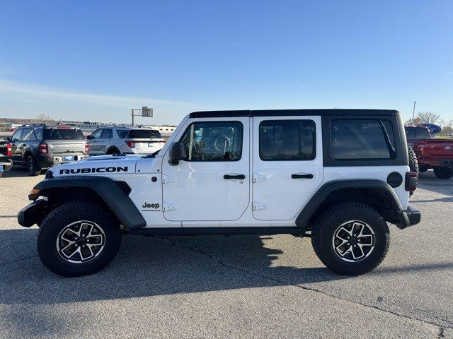 Used 2024 Jeep Wrangler Unlimited Rubicon image 5