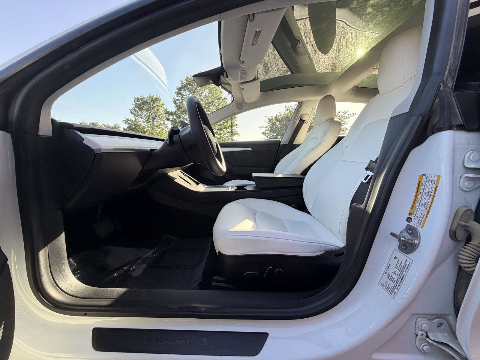 Used 2021 Tesla Model 3 Standard Range Plus RWD image 13