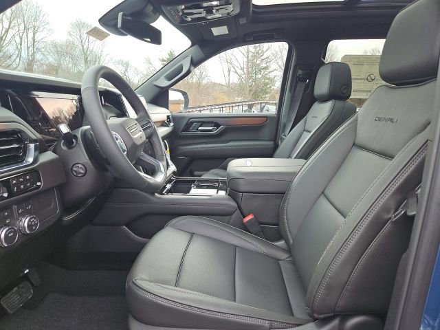 New 2026 GMC Yukon Denali w/ Sun & Power Step Package image 14