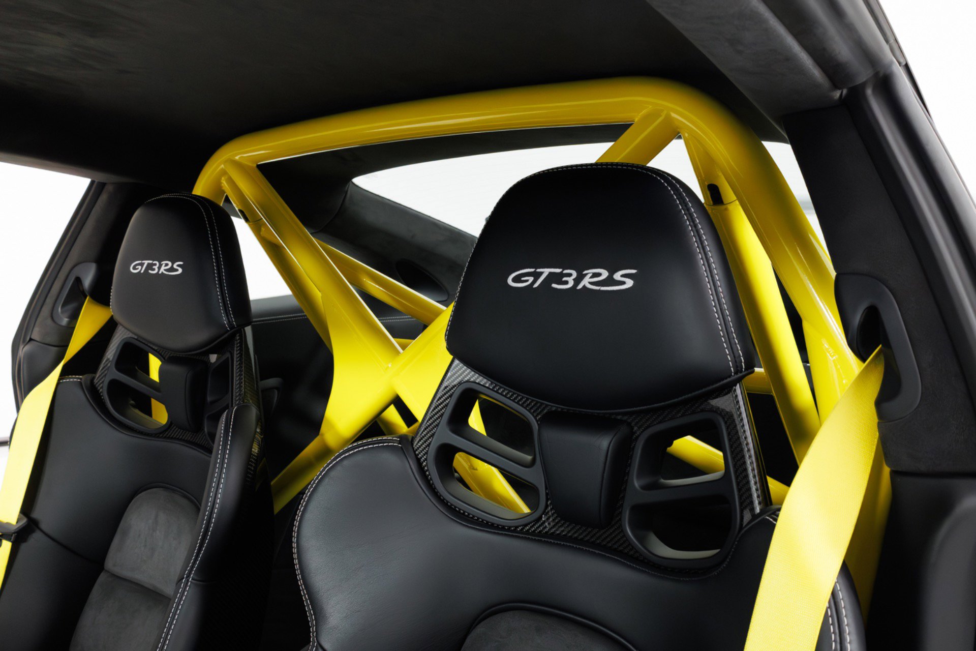 Used 2016 Porsche 911 GT3 RS image 17