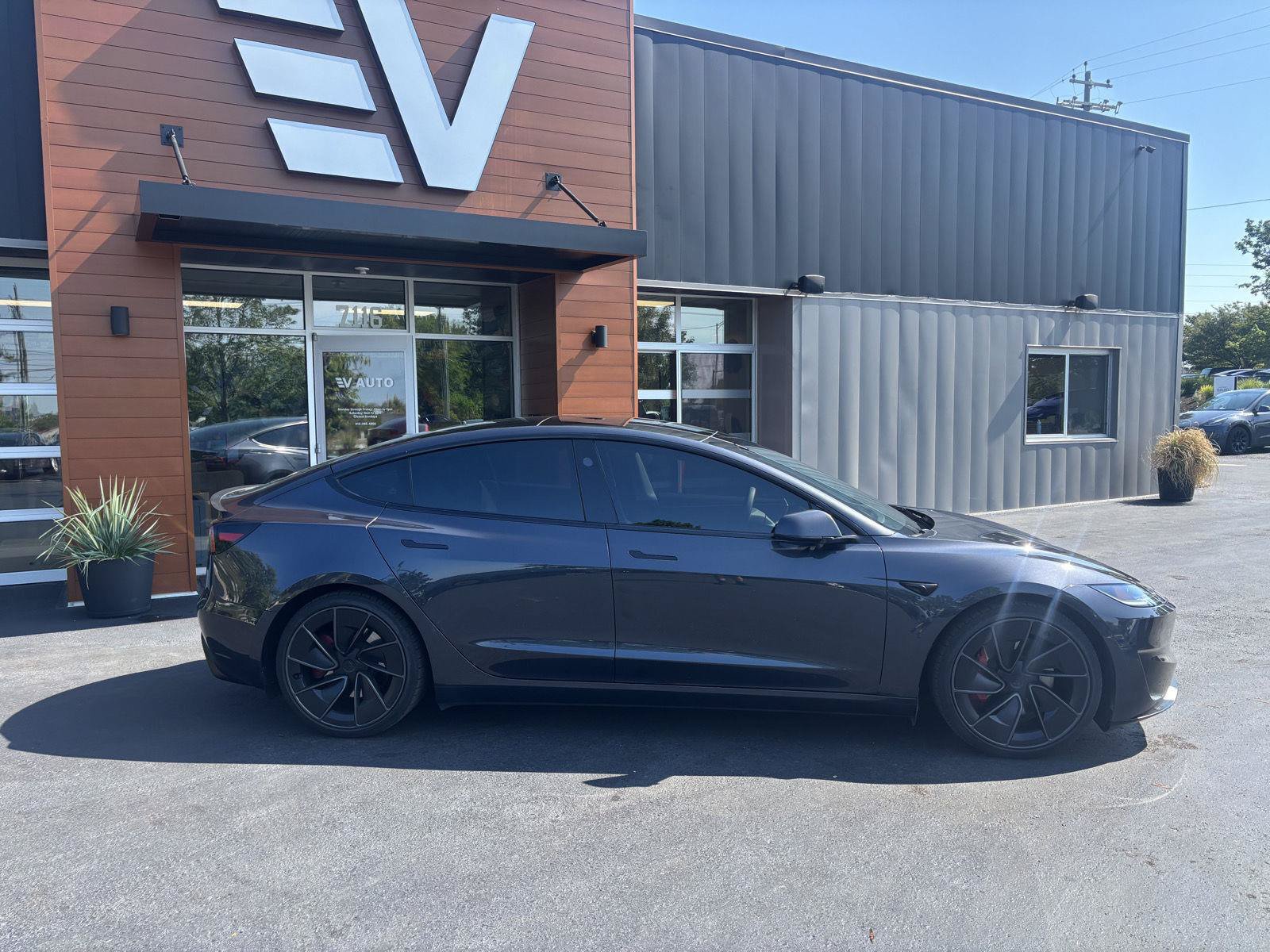 Used 2024 Tesla Model 3 Performance AWD/4WD image 2