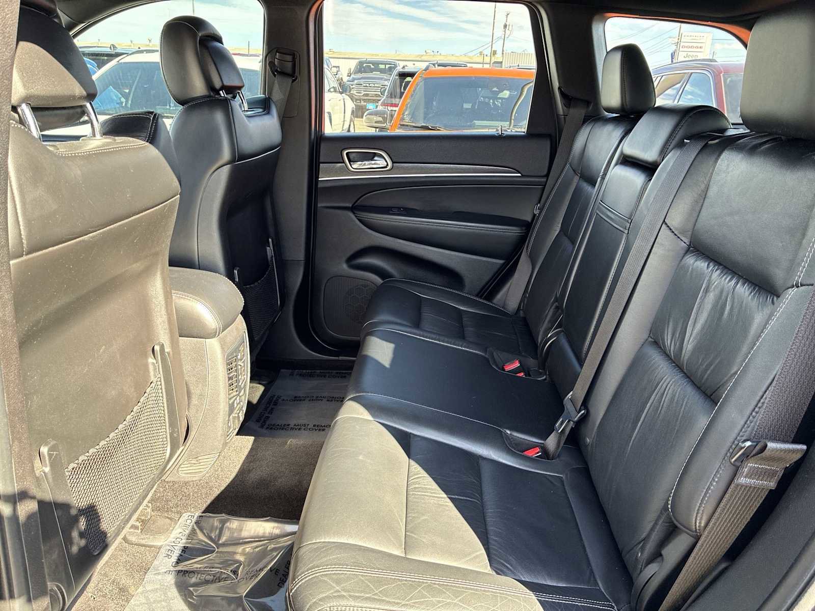 Used 2014 Jeep Grand Cherokee Limited image 24