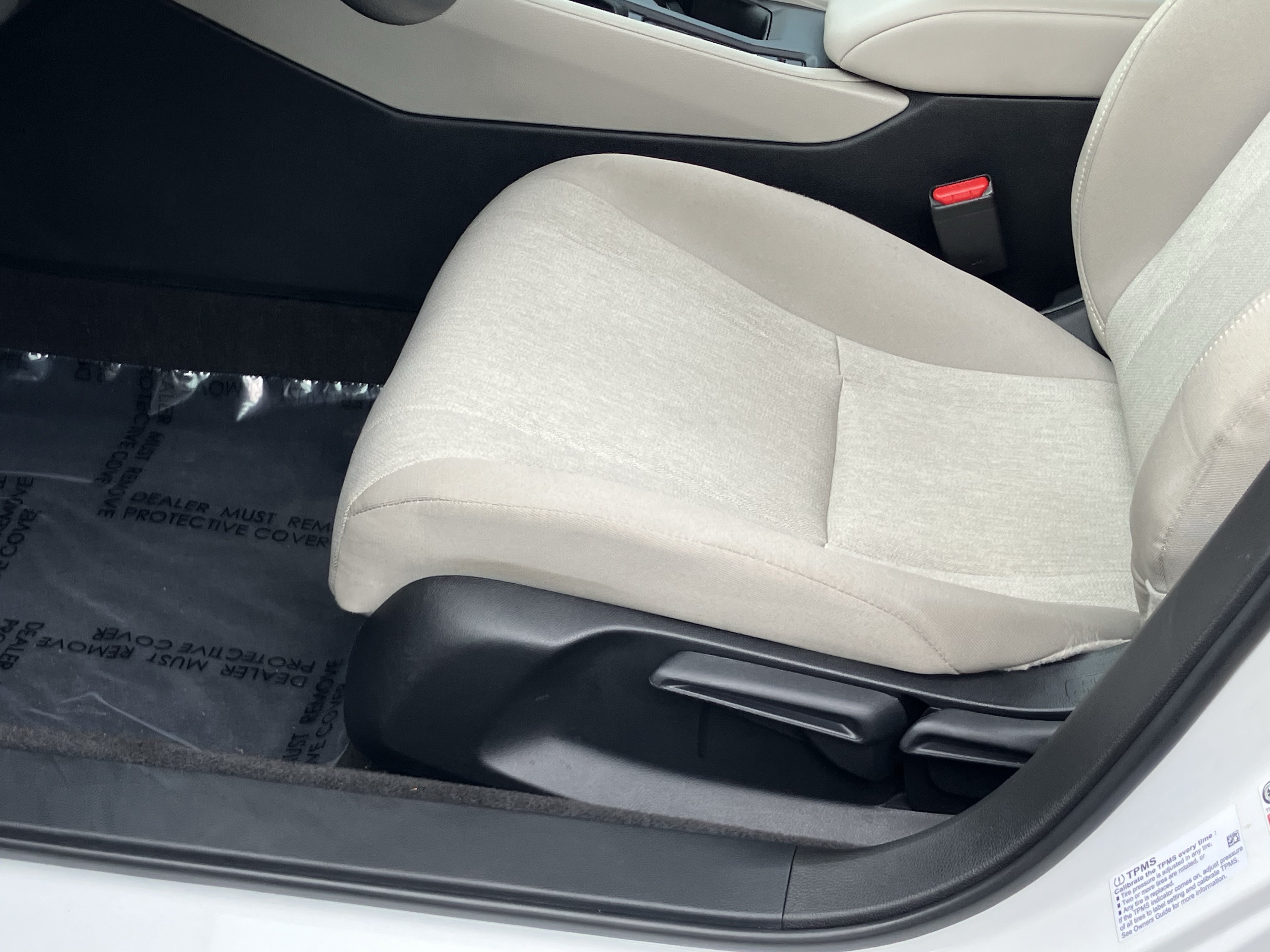 Certified 2025 Honda Accord LX image 17