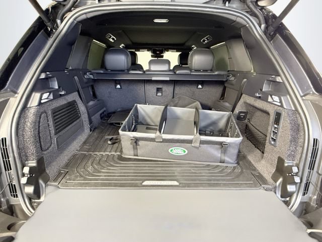 New 2026 Land Rover Range Rover Long Wheelbase SE AWD/4WD image 28
