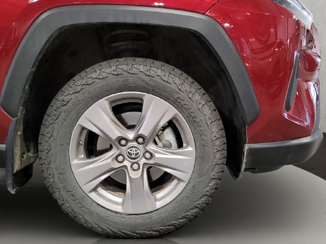 Used 2023 Toyota RAV4 XLE w/ Convenience Package AWD/4WD image 9