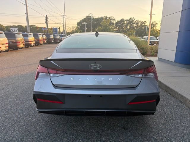 Used 2026 Hyundai Elantra Sport FWD image 6