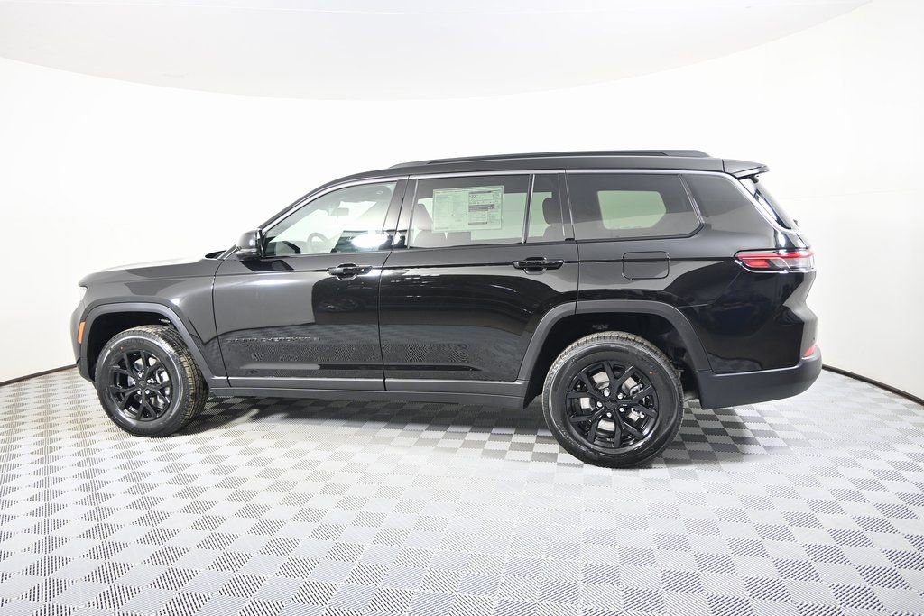 New 2026 Jeep Grand Cherokee L 4WD image 3