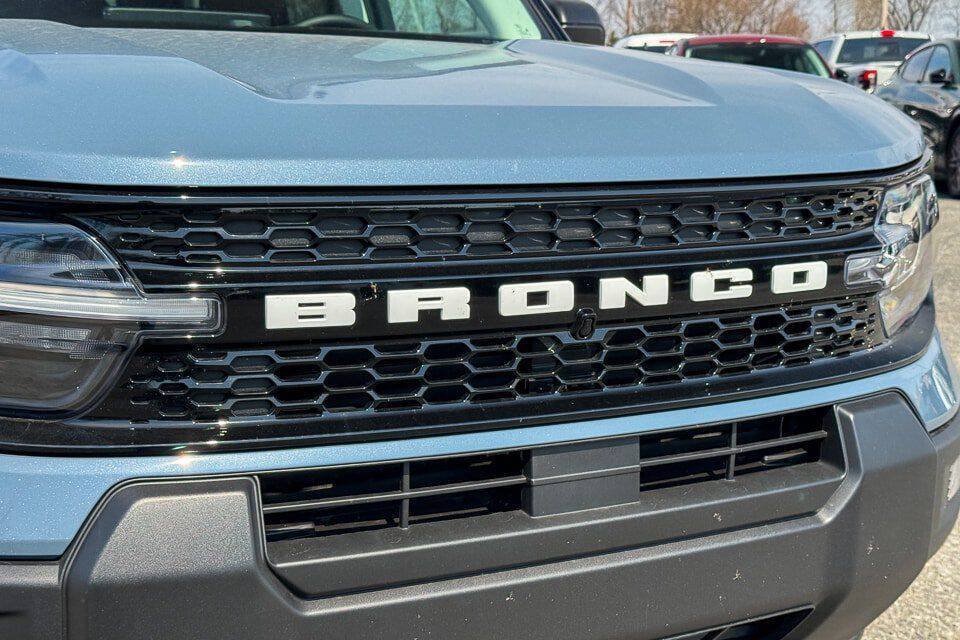 New 2026 Ford Bronco Sport Outer Banks AWD/4WD image 9
