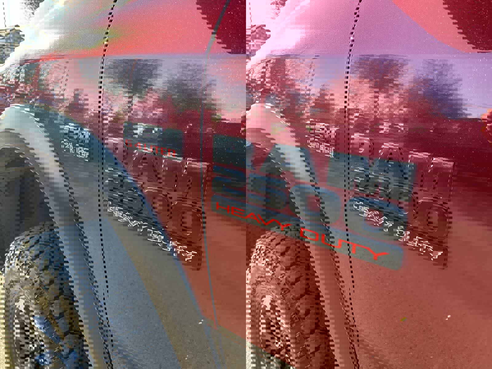 Used 2017 RAM 2500 Power Wagon w/ Luxury Group image 4