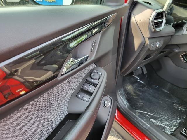New 2026 Chevrolet TrailBlazer LT w/ Convenience Package AWD/4WD image 7