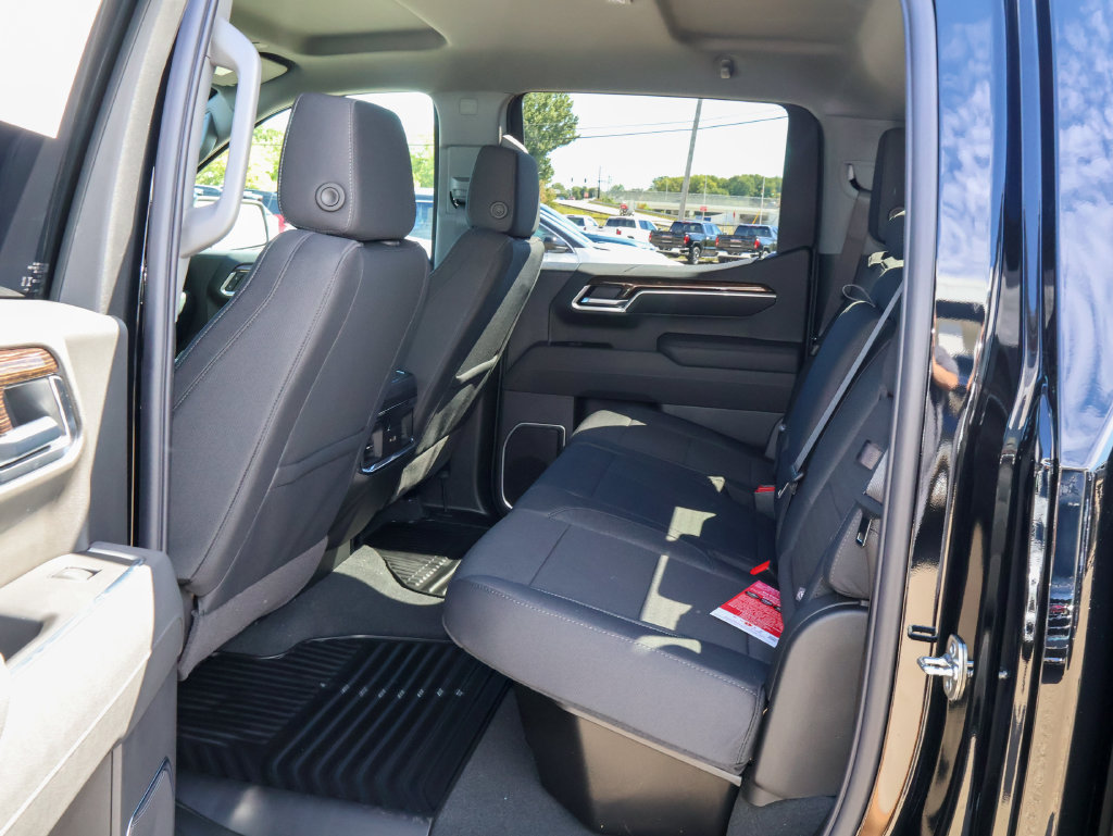 New 2026 GMC Sierra 1500 Elevation w/ Preferred Package AWD/4WD image 9