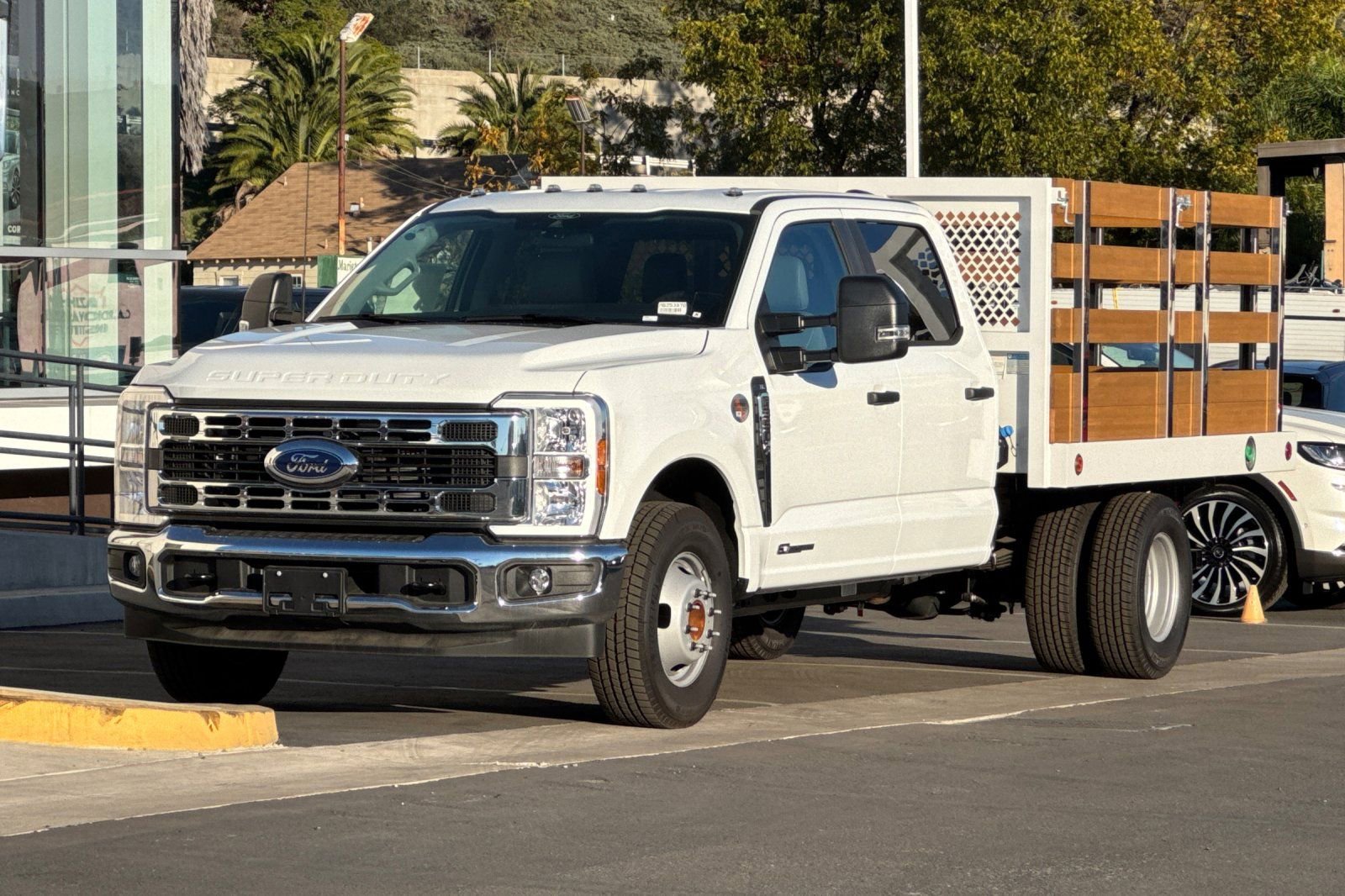 New 2025 Ford F350 XL w/ XL Chrome Package image 7
