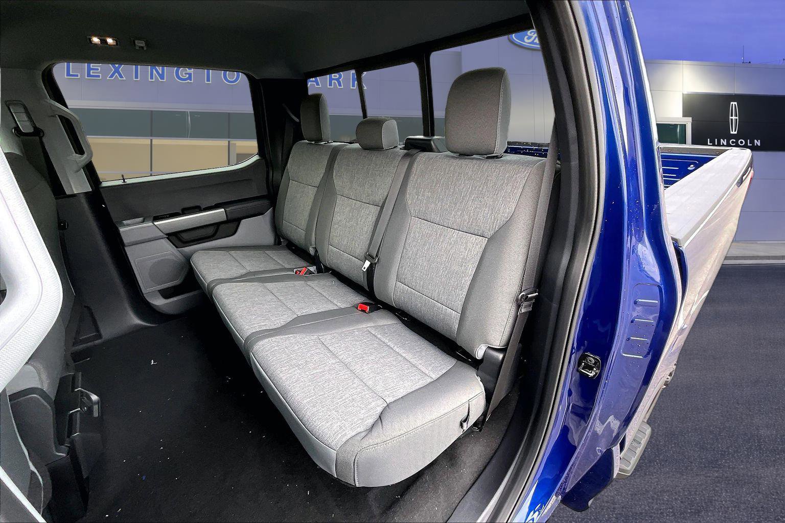 New 2026 Ford F250 XL w/ STX Appearance Package AWD/4WD image 10