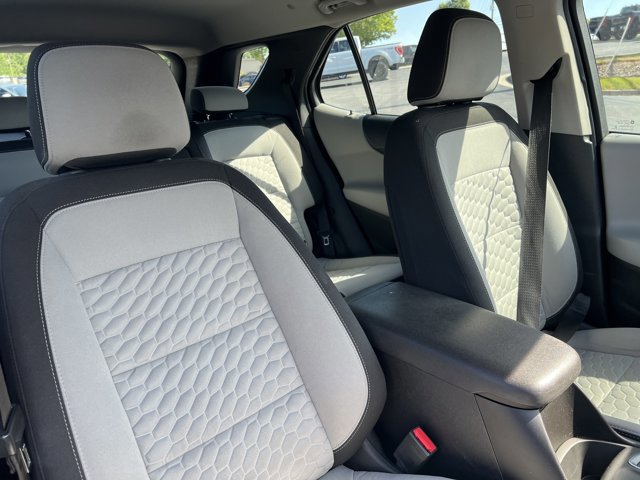 Used 2018 Chevrolet Equinox LS FWD image 24