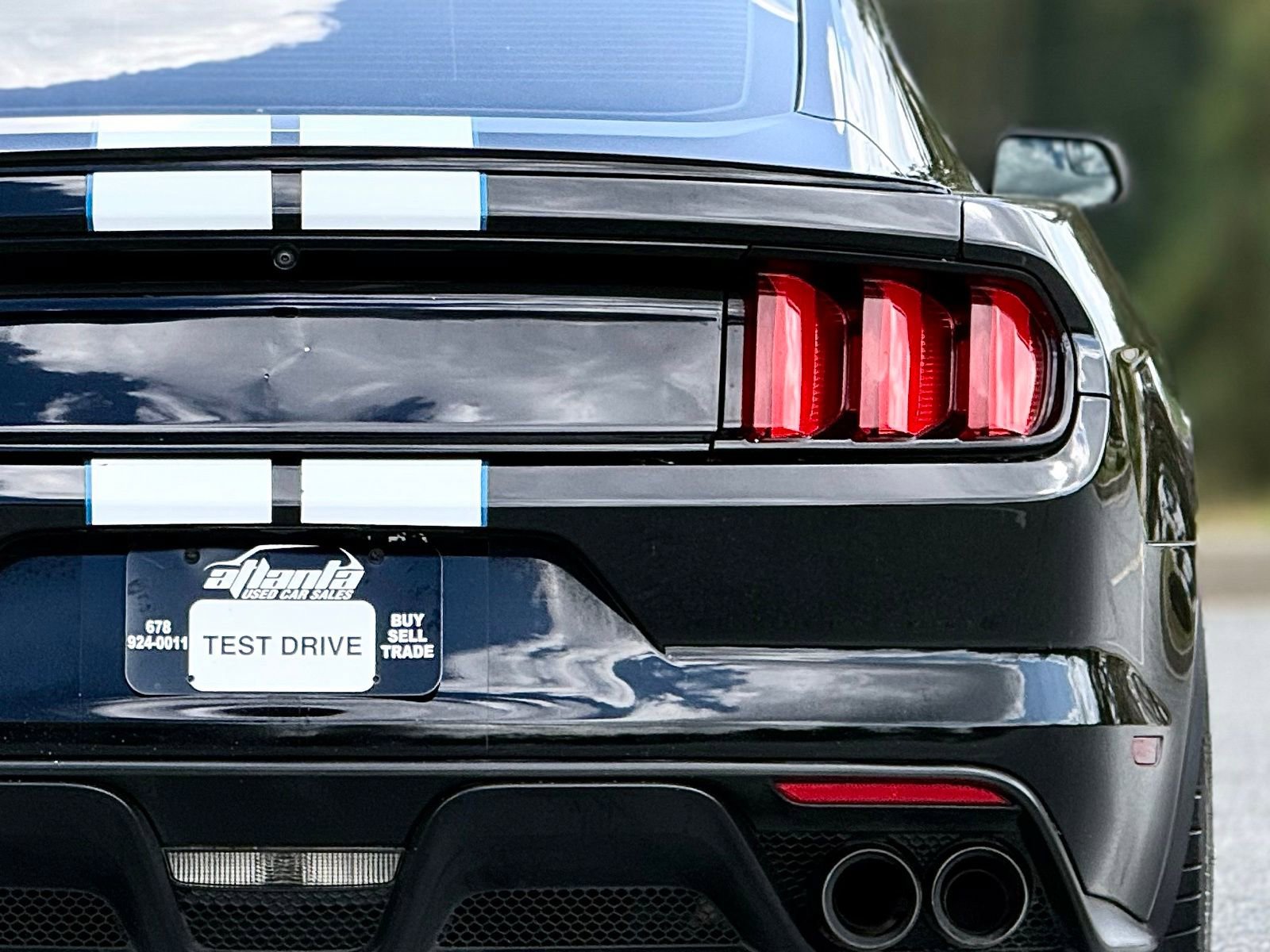 Used 2016 Ford Mustang Shelby GT350 w/ Technology Package image 16