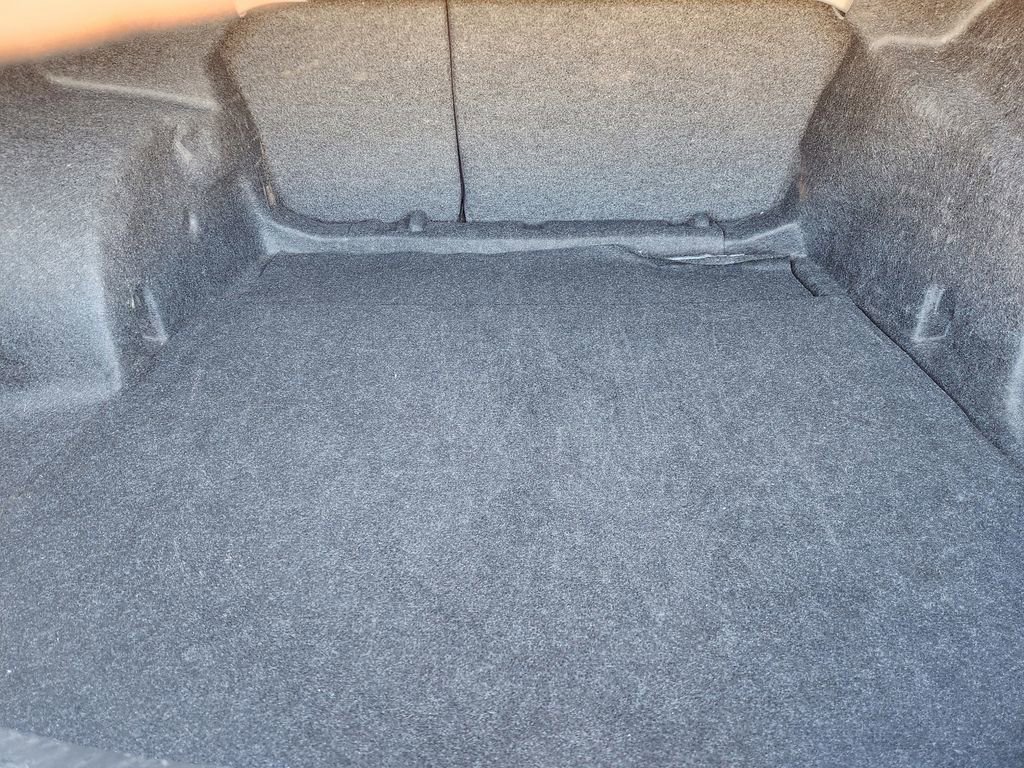 Used 2024 Chevrolet Malibu LT image 32