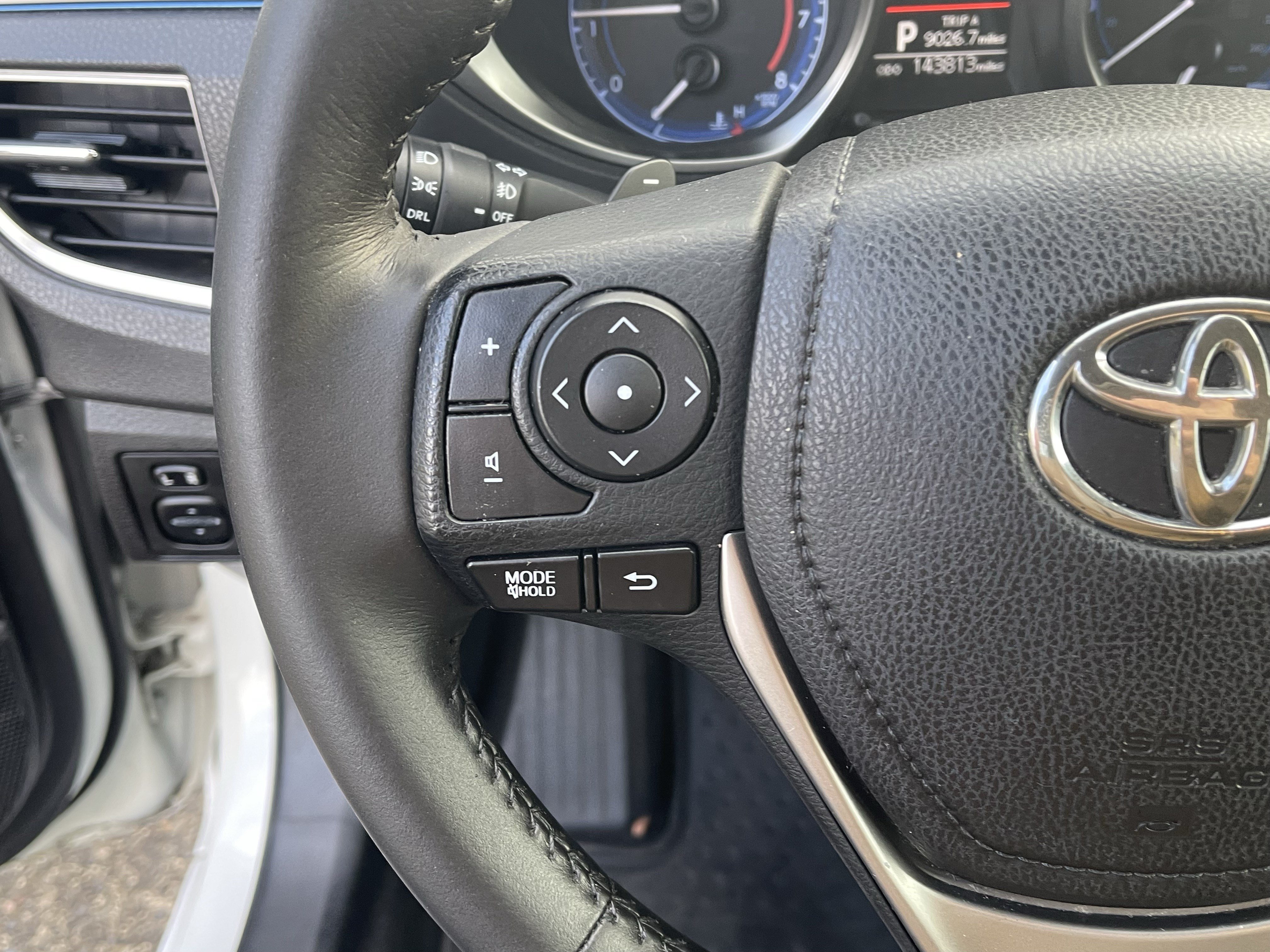 Used 2015 Toyota Corolla S FWD image 18