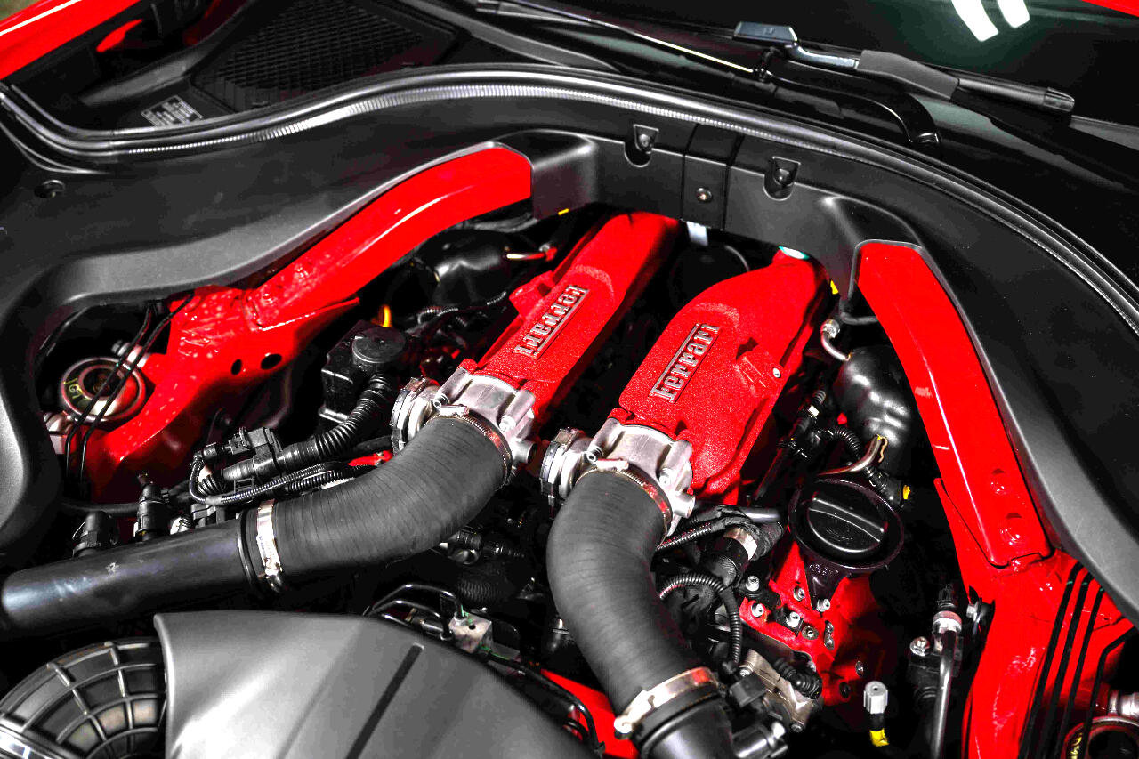 Used 2021 Ferrari Roma image 27