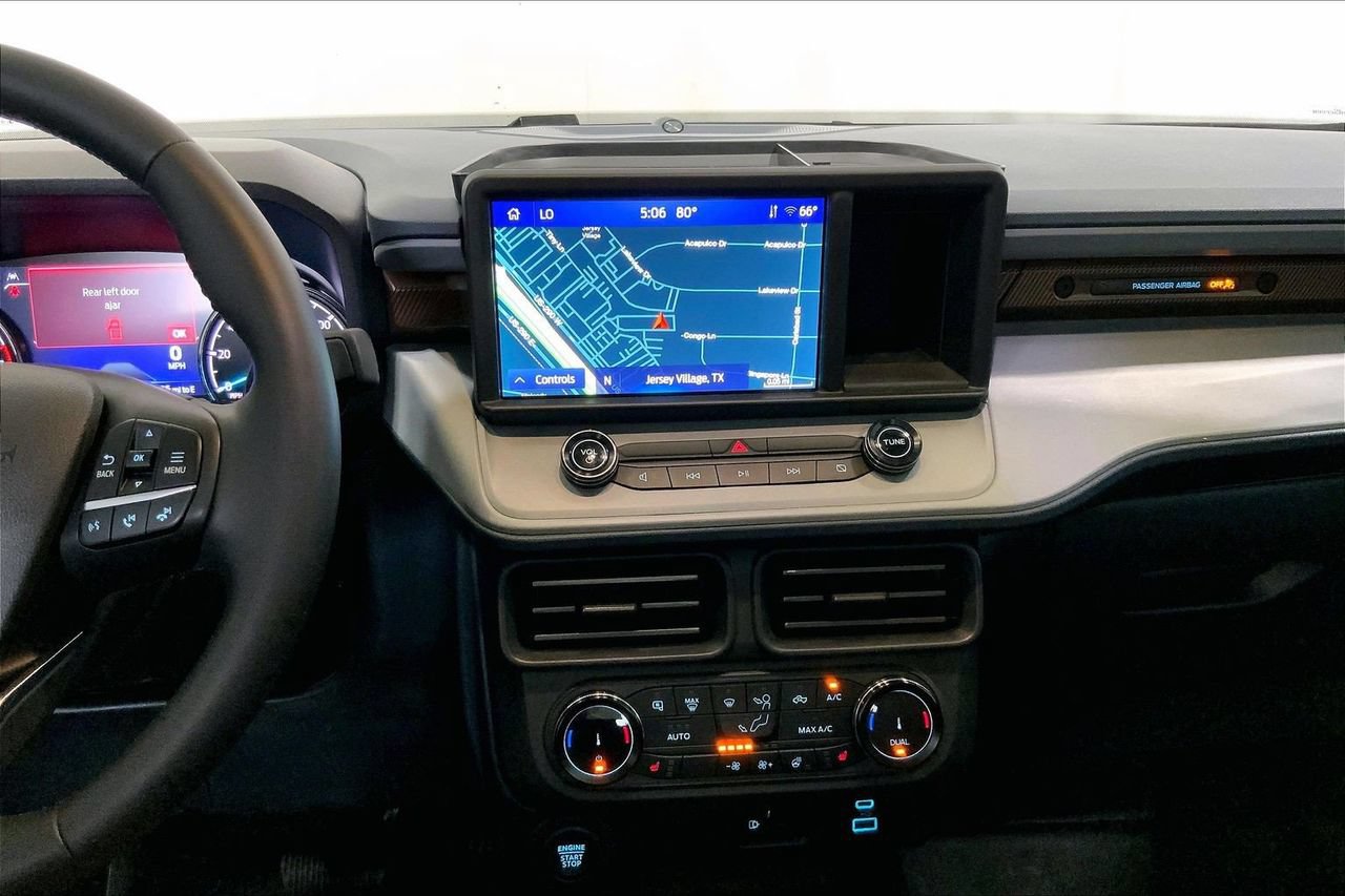 Used 2024 Ford Maverick Lariat AWD/4WD image 5