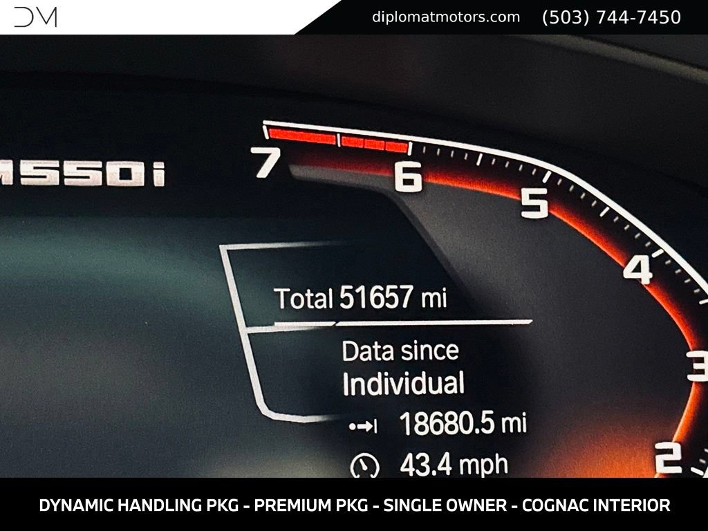 Used 2020 BMW M550i xDrive w/ Dynamic Handling Package AWD/4WD image 34