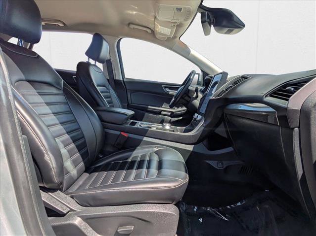 Used 2024 Ford Edge SEL image 19