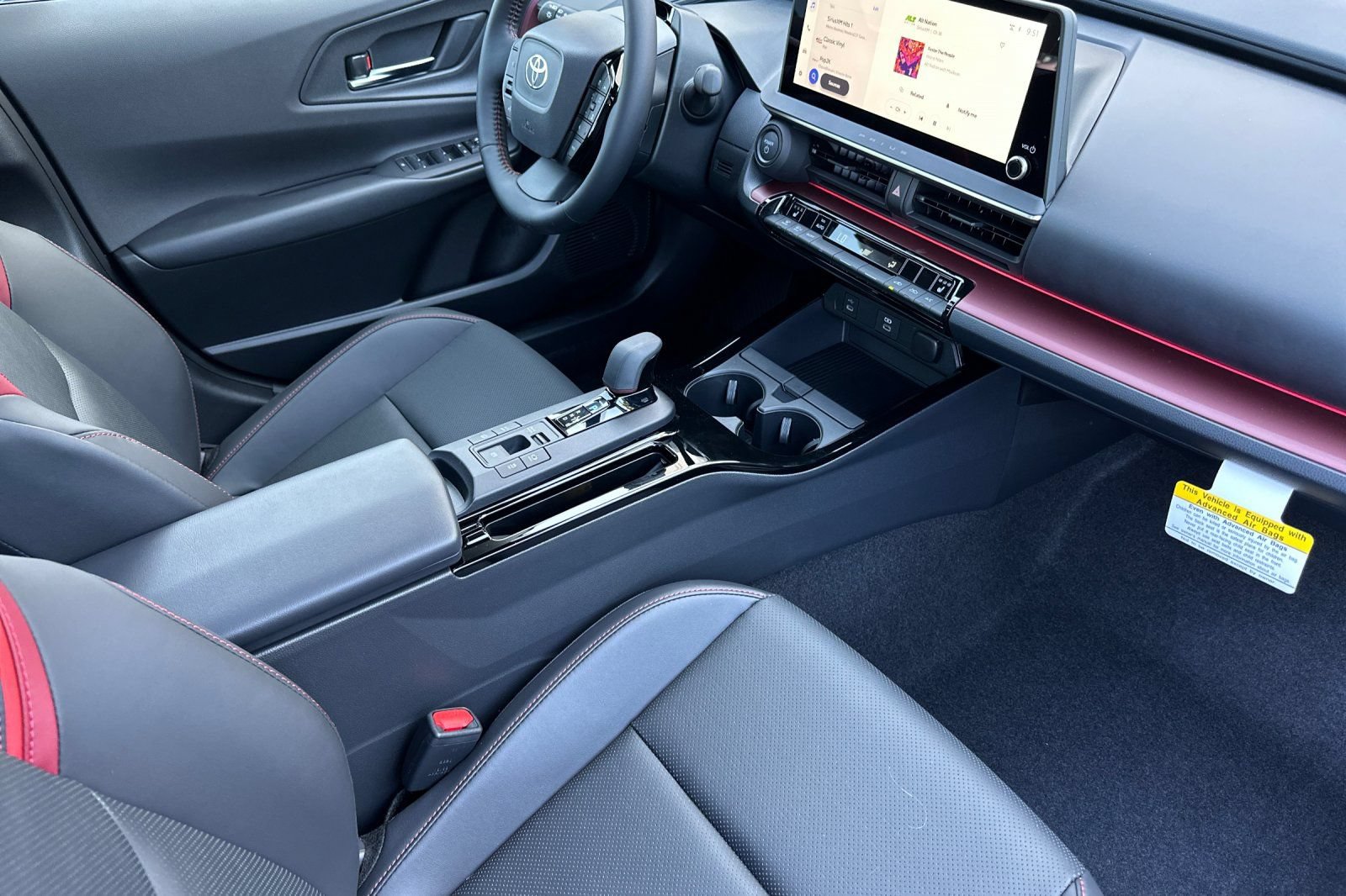 New 2026 Toyota Prius Plug-In Hybrid FWD image 18