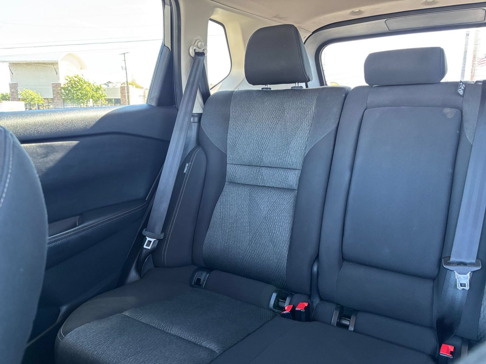 Used 2025 Nissan Rogue SV AWD/4WD image 40