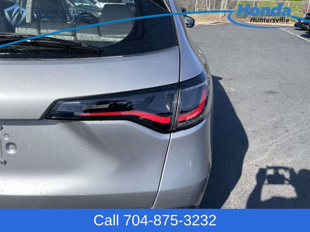 Used 2023 Honda HR-V LX image 16
