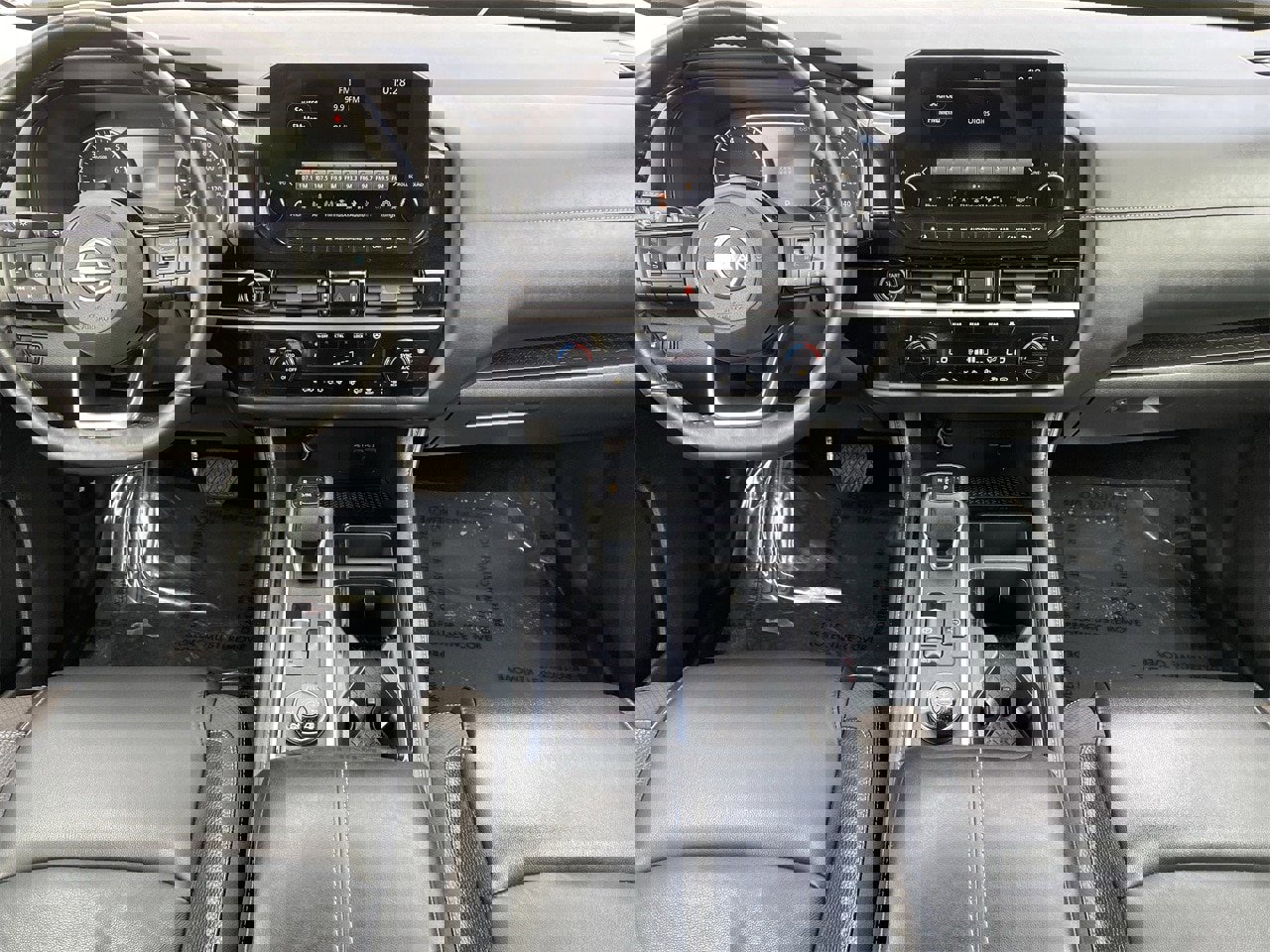 Used 2022 Nissan Pathfinder SL w/ Lighting Package (N92) image 18