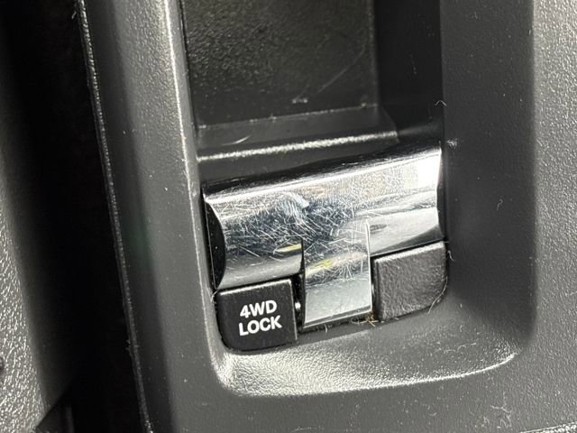 Used 2015 Jeep Patriot High Altitude image 17