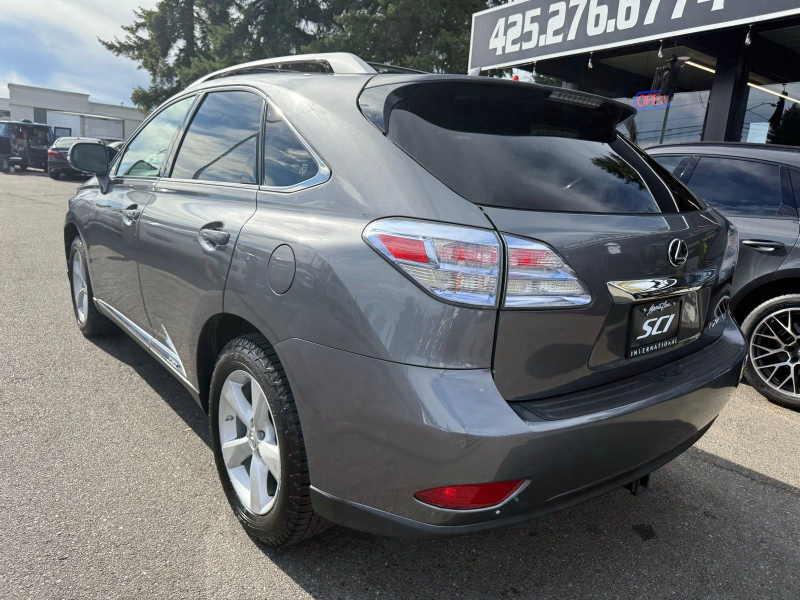 Used 2012 Lexus RX 450h AWD w/ Premium Pkg image 9
