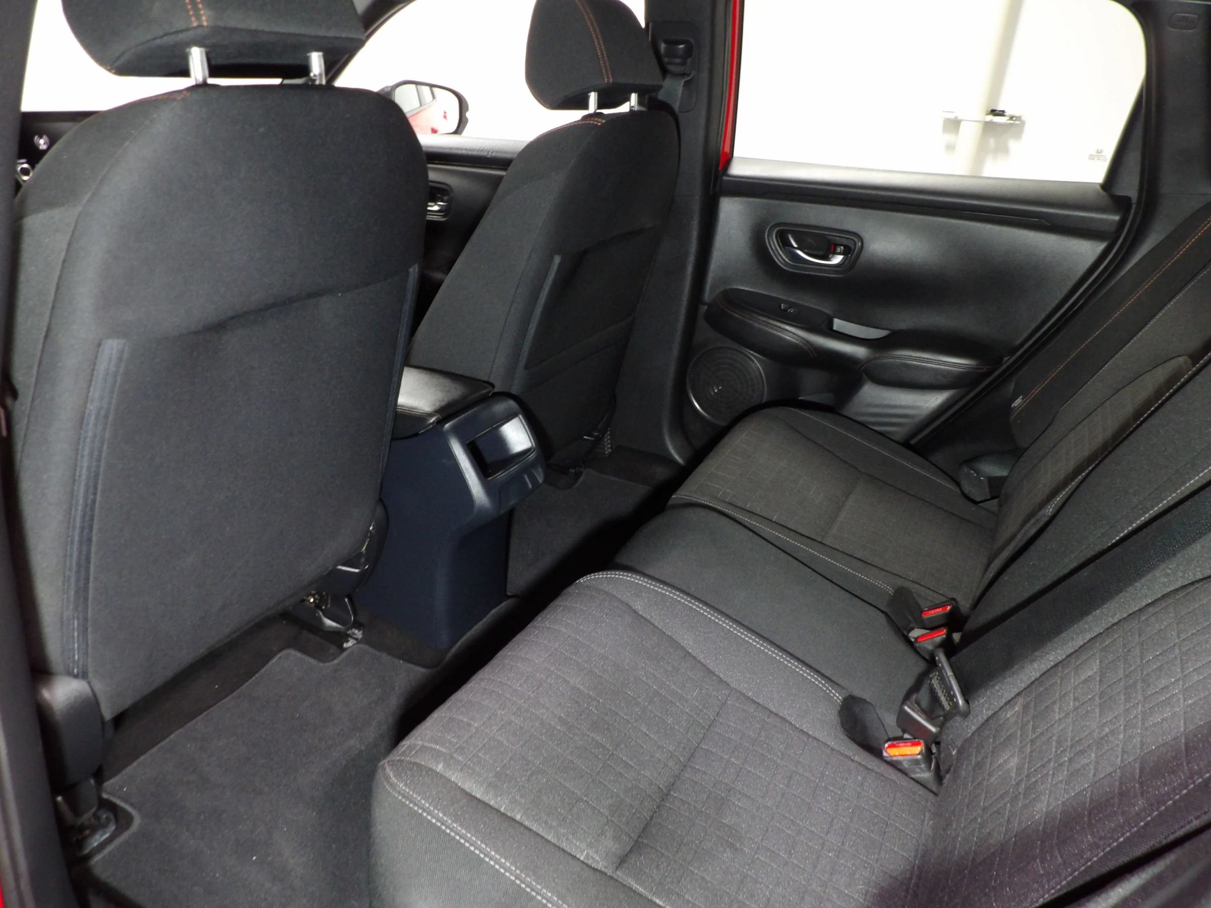 Used 2023 Honda HR-V Sport image 11