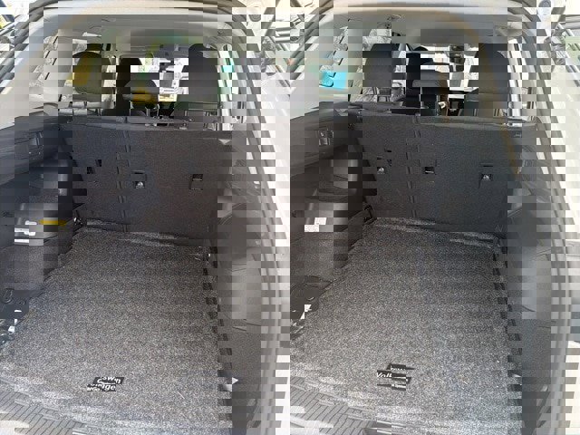 Used 2025 Volkswagen Tiguan S image 11