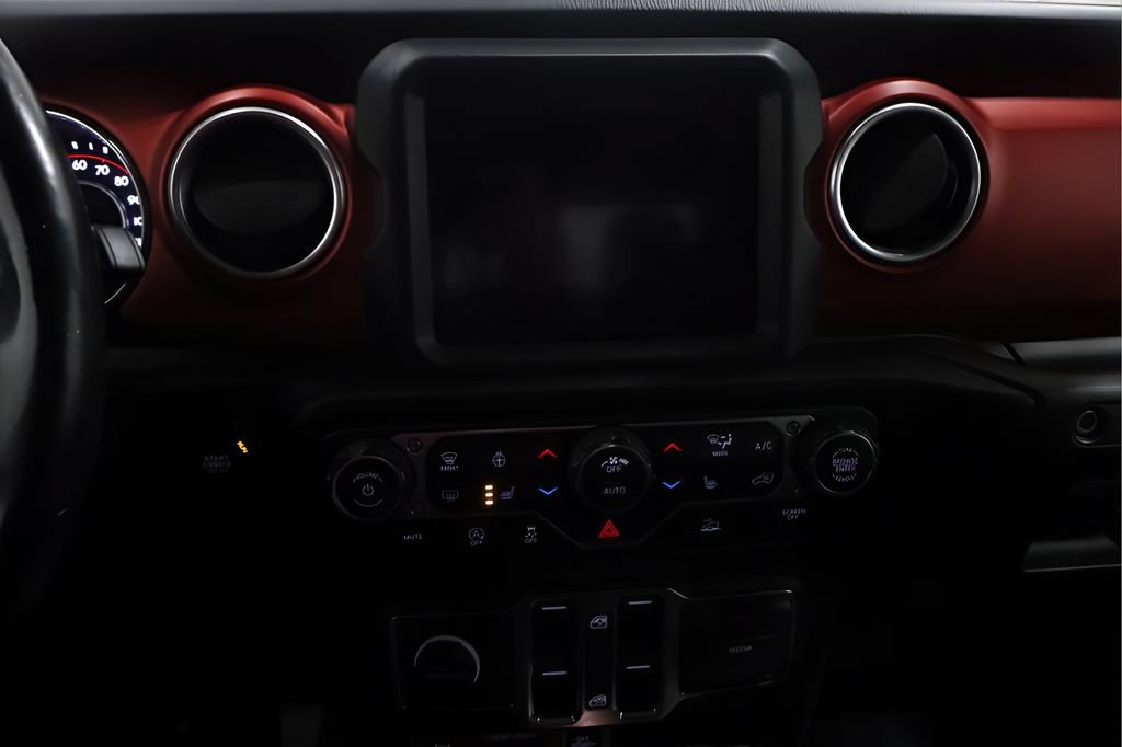 Used 2020 Jeep Gladiator Rubicon w/ Dual Top Group AWD/4WD image 21