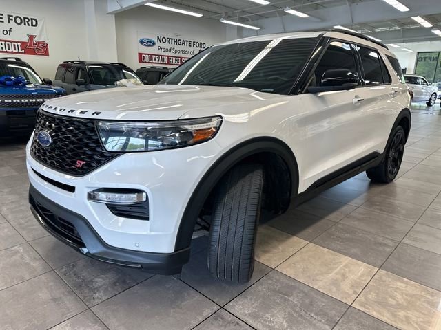 Used 2023 Ford Explorer ST w/ Equipment Group 401A AWD/4WD image 18