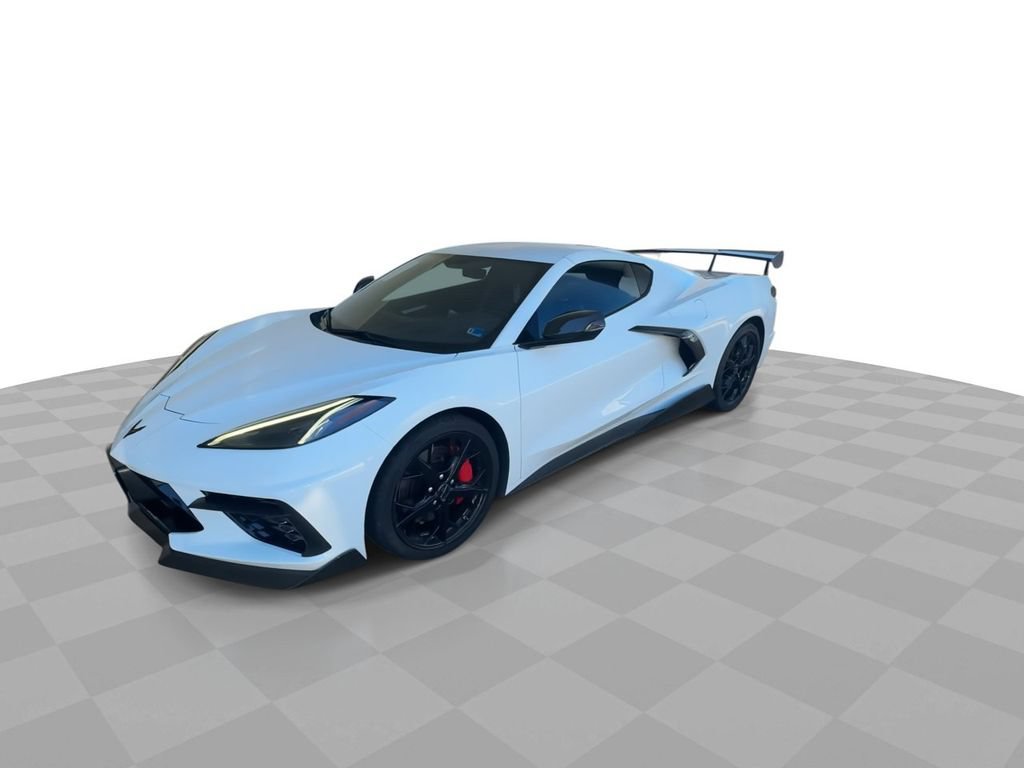 Used 2023 Chevrolet Corvette Stingray Preferred Cpe w/ Z51 Performance Package RWD image 4